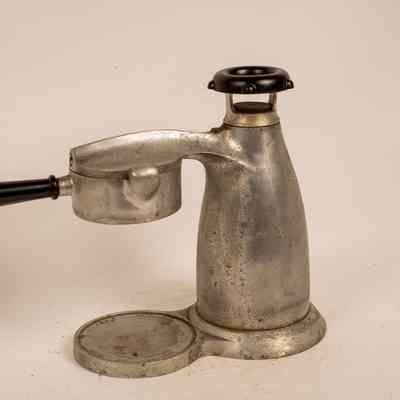 Coffee pot