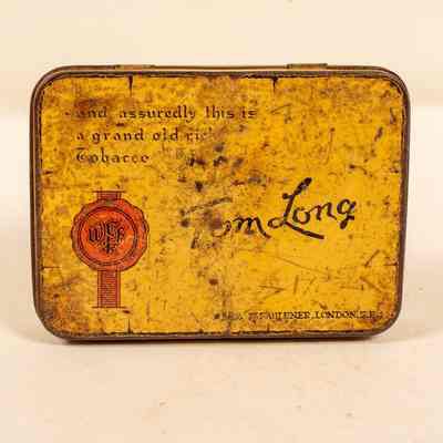 Tobacco tin