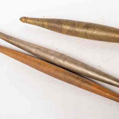 3 Metal tapered pieces