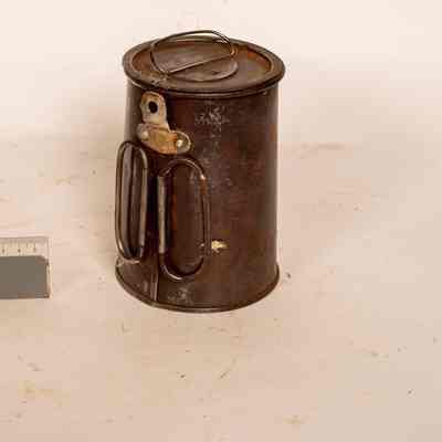 Quart Pots