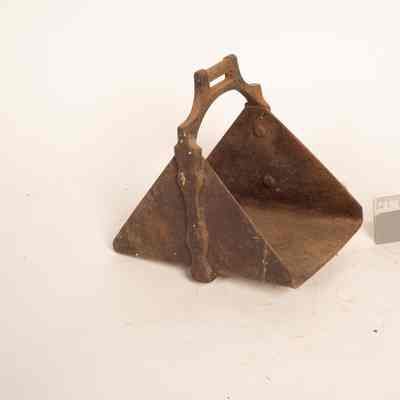 Stirrup Iron