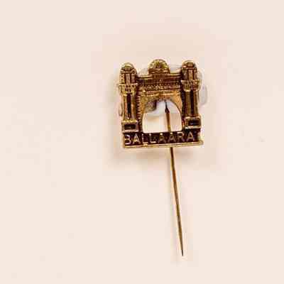 Badge