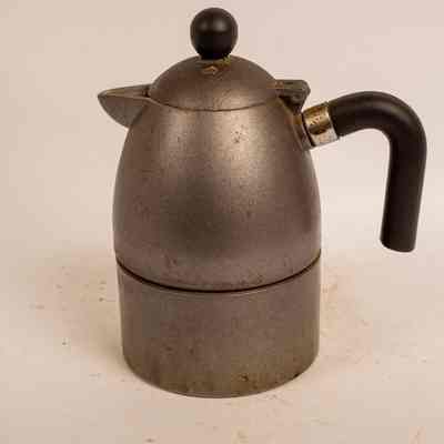 Coffee pot