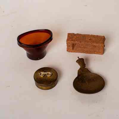 Assorted pieces