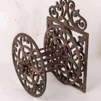 Garden hose reel