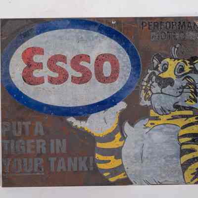 Tin sign Esso
