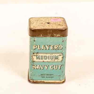 Tobacco tin