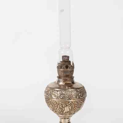 Oil lamp