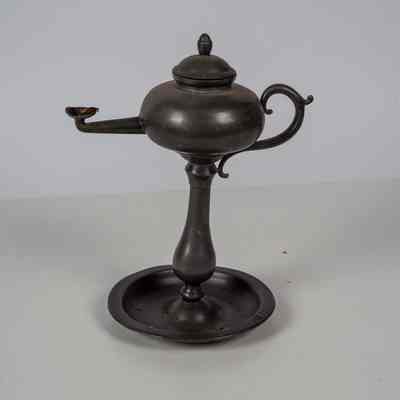 Whale oil lamp