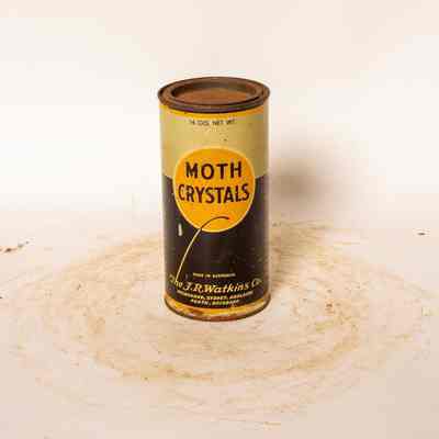 Moth crystals
