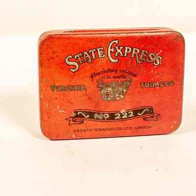 Tobacco tin