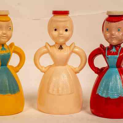 laundry maids