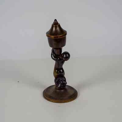 Oil lamp