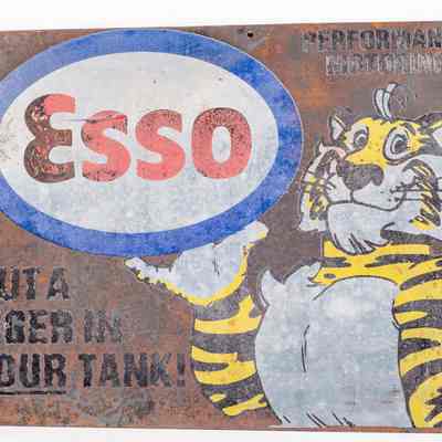 Esso sign