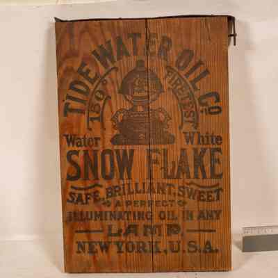 Wooden packing box end