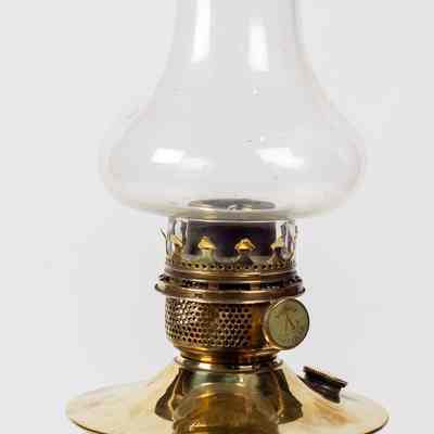 Oil lamp