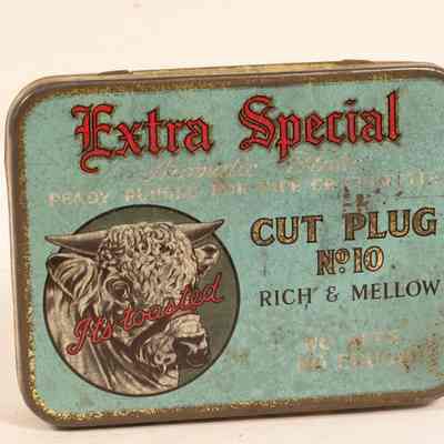 Tobacco tin