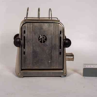 Electric Toaster