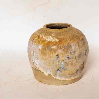 Chinese Pot
