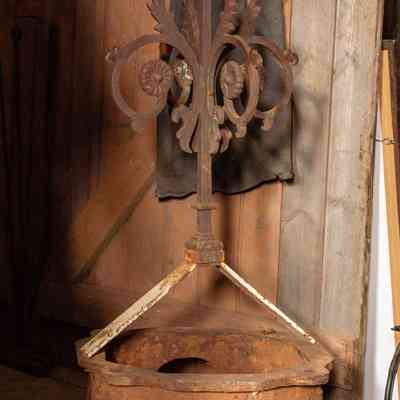 Fuel Bowser base/ Church Finial