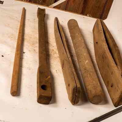 Wooden pieces