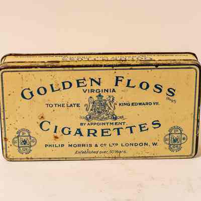 Tobacco tin