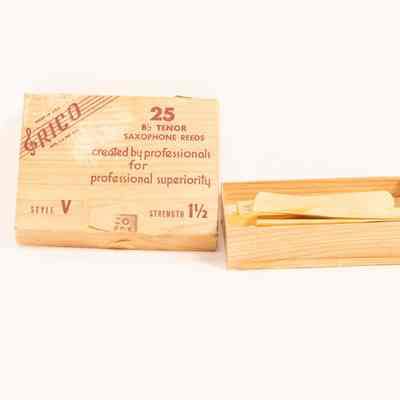 Sax reeds
