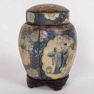 Huntley and Palmer Biscuit Tin