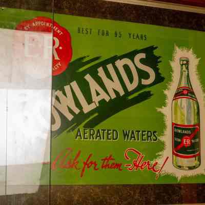 Advertising sign