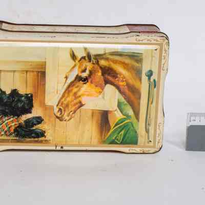 Confectionary tin