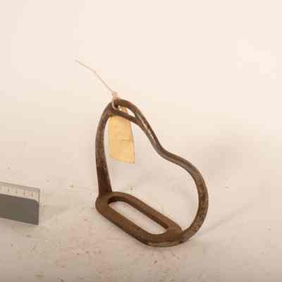 Stirrup