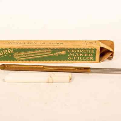 Cigarette sleeves