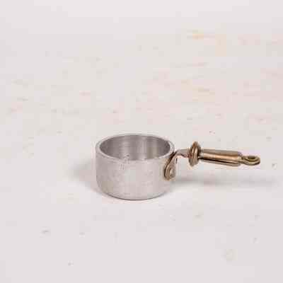 Saucepan. Sample