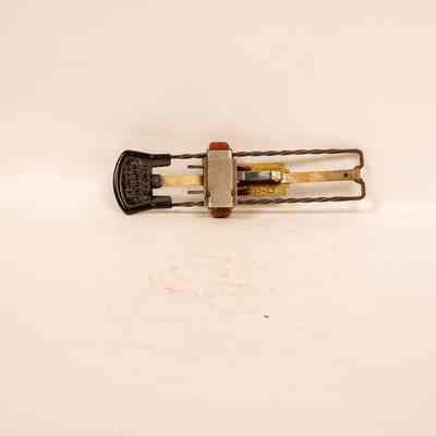Blade sharpener