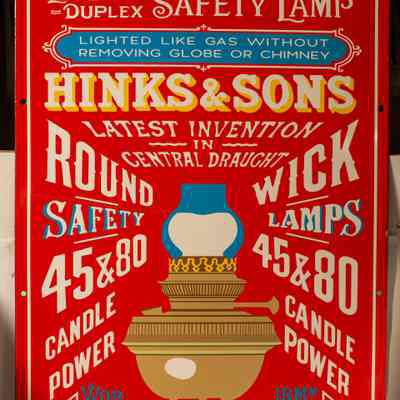 Lamp enamel Sign