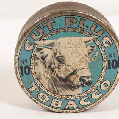 Tobacco tin