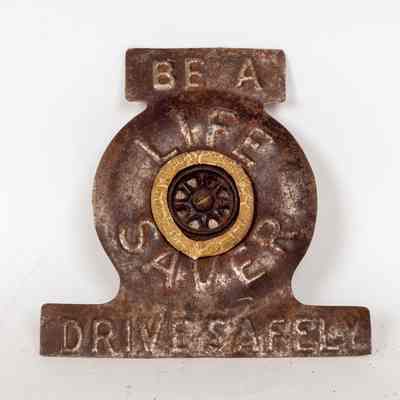 Pressed plate