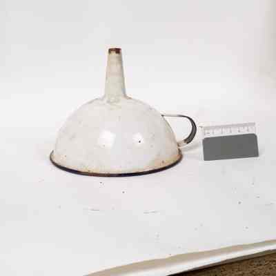 Enamel Funnel