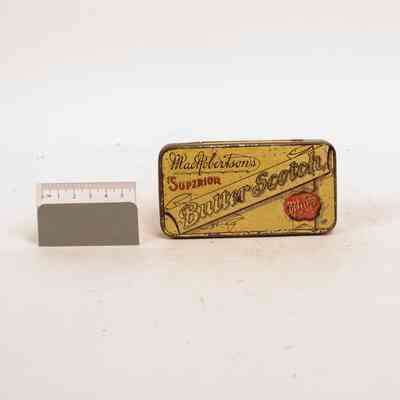 Sweets tin