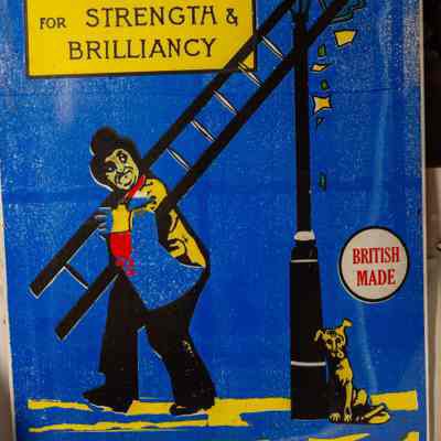 Lamp enamel Sign