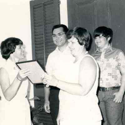 Photograph of Eloise Cropper, Rev. and Mrs. William Kunsman, and David Kunsman, 1977