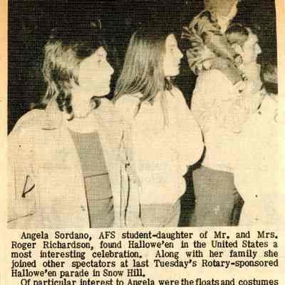 Newspaper clipping, Angela Sordano and Sandy Richardson at Snow Hill Halloween parade, 1972