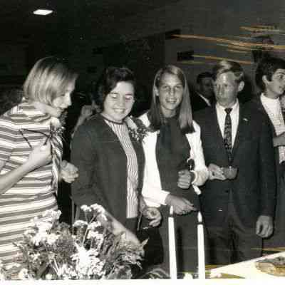 Photograph, Sheila Mackenzie, Becky Payne, and unidentified person(s)