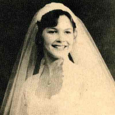 Newspaper clipping, “Miss Catherine Shields Early is wed to Michael McJilton,” May 22, 1978