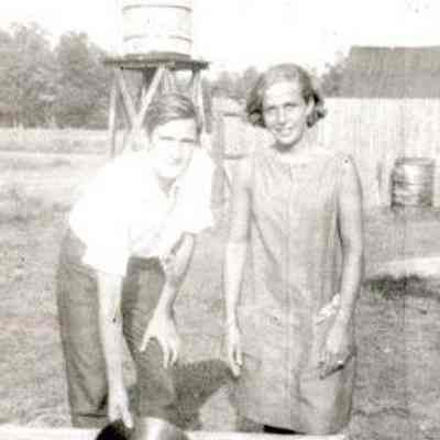 Photograph of Raul Tettamanti and Carina de Beaufort, Aug 1968