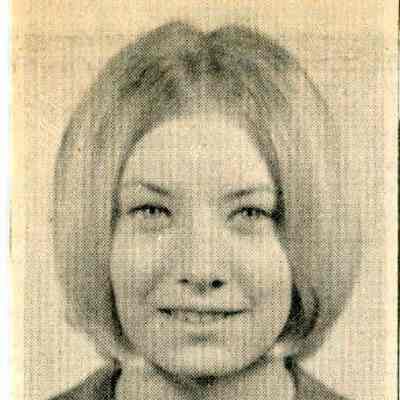 Newspaper clipping, “Snow Hill Girl to Make Trip” (Esther Costello), 1970