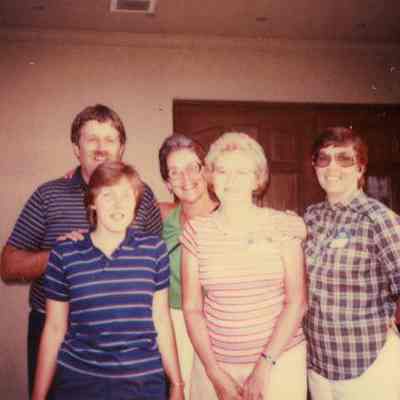 Photograph of Willard Pusey, Kathy Serman, Ann Glovier, Joanne Mason, and Jerry Rollyson