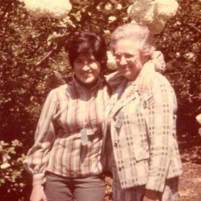 Photograph of Ghada Yashar and unknown woman, P. Bounds?