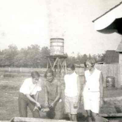Photograph at Frontier Town of Raul Tettamanti, Carina deBeaufort, and two others, Aug 1968