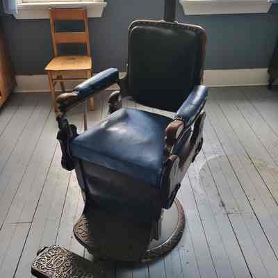 Barber's Chair